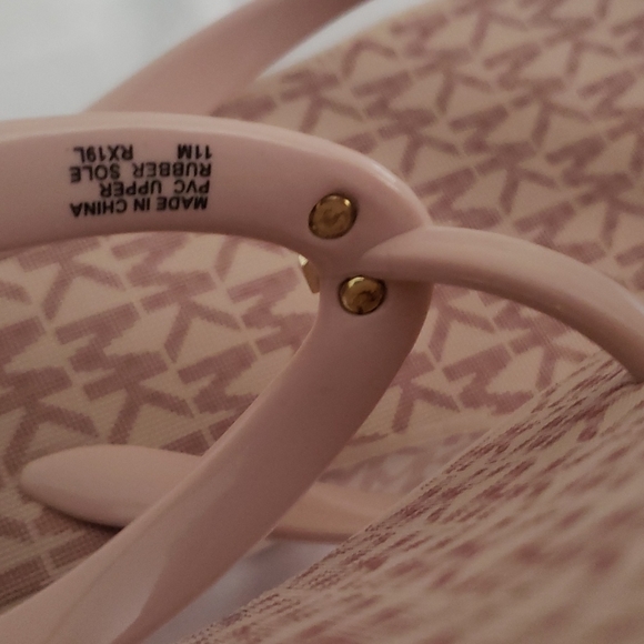 Michael Kors Womens Bedford Platform FlipFlops - Picture 4 of 4